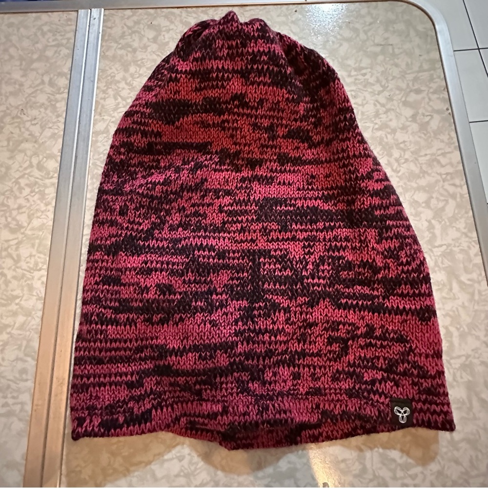 TNA pink heathered kit beanie